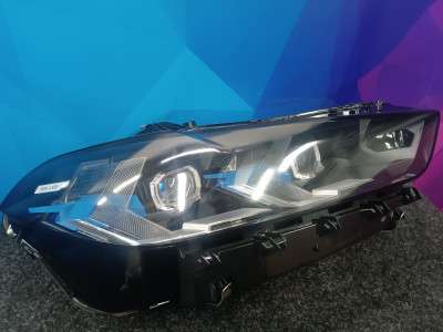 Б/у Фара передня права BMW X5 G05