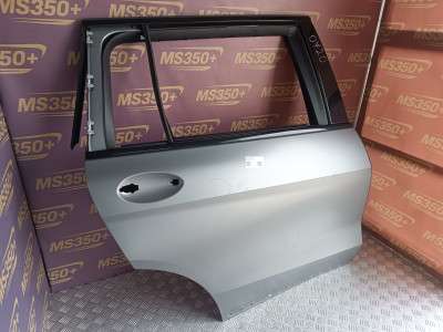 Б/у Двері задні праві BMW X7 G07