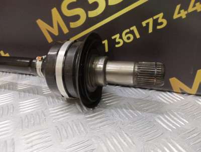 Б/в Полуось задняя правая (приводной вал шрус) BMW X5 G05