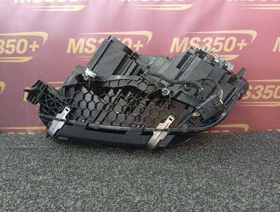 Б/у Фара передня права BMW X5 G05