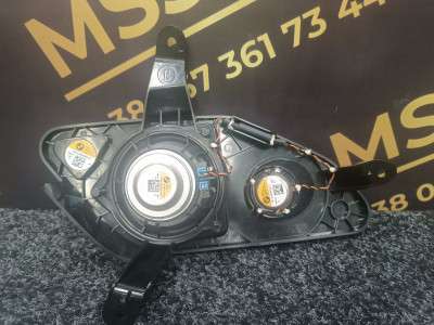 Б/у Динамік BMW X5 G05