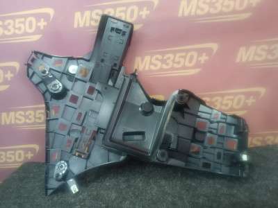 Б/в Кронштейн (крепление) заднего бампера правый BMW X5M F95