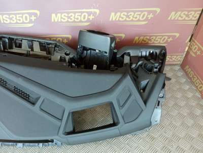 Б/у Торпедо (панель передня) BMW XM G09