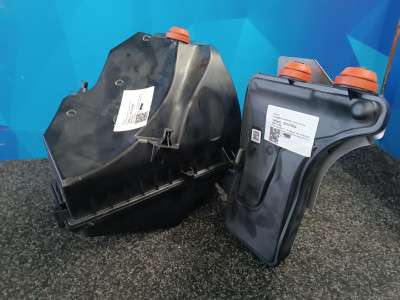 Б/у Корпус повітряного фільтра BMW X5 G05 - 3