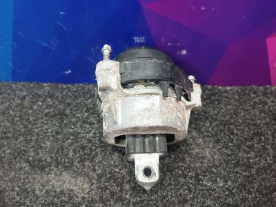 Б/в Подушка двигателя BMW X3 G01