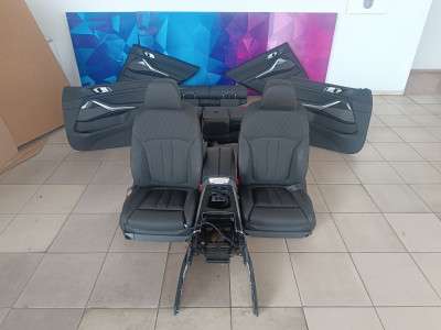 Б/в Салон (сидения) комплект BMW X7 G07