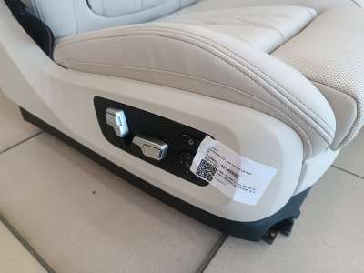 Б/в Салон (сидения) комплект BMW X7 G07
