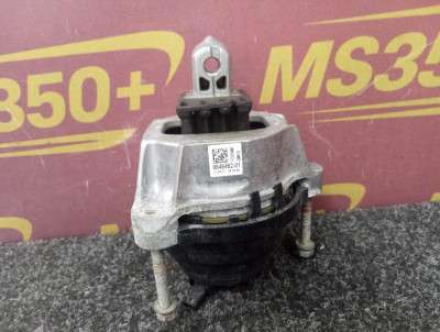 Б/у Подушка двигуна права BMW X5 G05