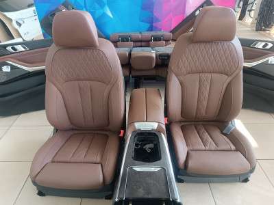 Б/у Салон (сидіння) комплект BMW X7 G07 - 2