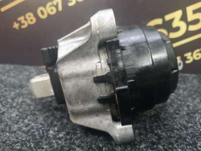 Б/у Подушка двигуна BMW X5 G05