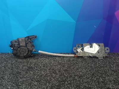 Б/у Замок кришки (двері) багажника BMW X5 G05