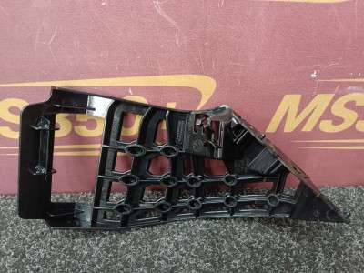 Б/у Кронштейн (кріплення) крила лівий BMW X5 G05