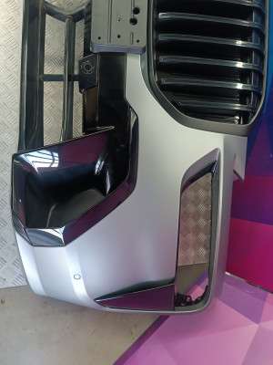 Б/у Бампер передній BMW X7 G07