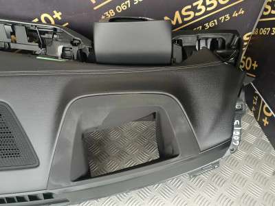 Б/у Торпедо (панель передня) BMW X6 G06