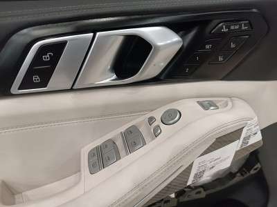 Б/в Салон (сидения) комплект BMW X7 G07