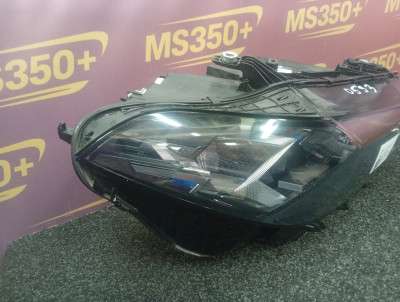 Б/у Фара передня права BMW X5 G05