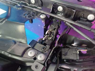 Б/в Панель передняя (телевизор) BMW XM G09