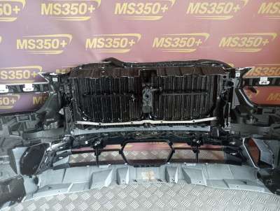 Б/у Бампер передній BMW X7 G07
