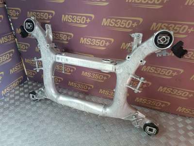 Б/у Балка підвіски задня (підрамник) BMW X7 G07
