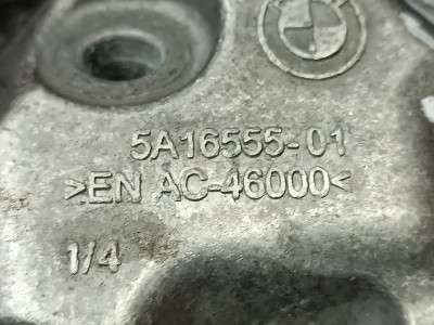 Б/в Кронштейн (крепление) КПП BMW X7 G07