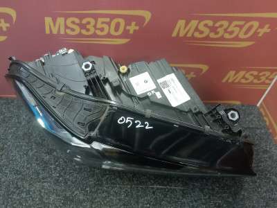 Б/у Фара передня права BMW X5 G05
