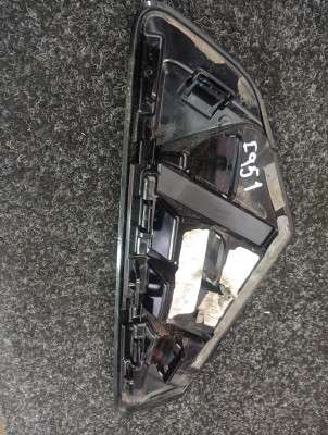 Б/у Повітропровід крила правий BMW X5M F95