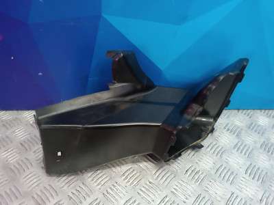 Б/в Воздуховод радиатора BMW XM G09