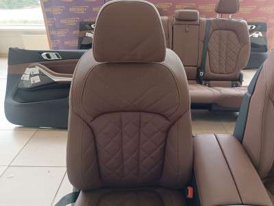 Б/в Салон (сидения) комплект BMW X7 G07