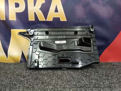 Б/в Накладка декоративная на торпедо BMW X5 G05