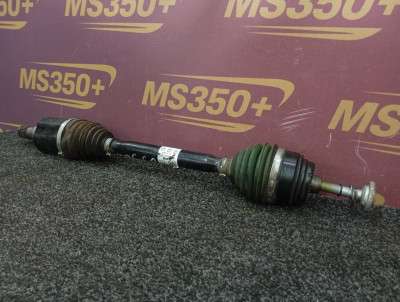 Б/у Піввісь передня ліва (привідний вал шрус) BMW X5 G05