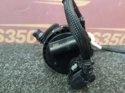 Б/у Насос водяний додатковий BMW X5M F95