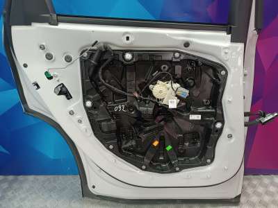 Б/в Дверь задняя левая BMW XM G09