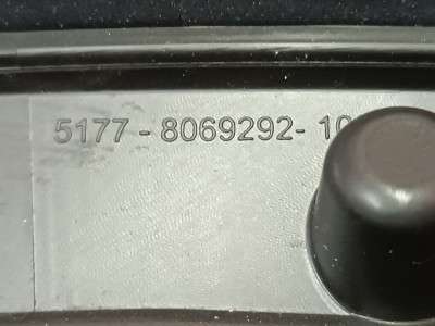Б/у Накладка декоративна (молдинг) заднього правого крила BMW X5 G05