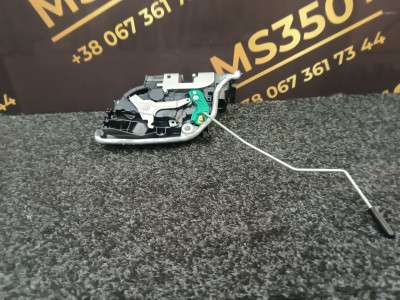 Б/у Замок дверей задньої лівої BMW X5 G05