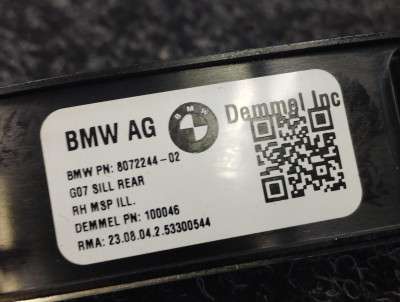 Б/у Накладка декоративна на поріг права BMW X7 G07
