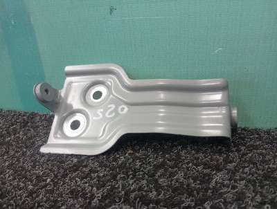 Б/у Кронштейн (кріплення) крила правий BMW X4 G02