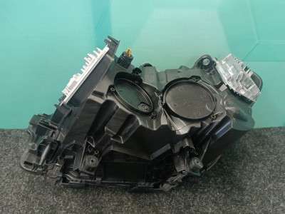 Б/у Фара передня права BMW X3 G01
