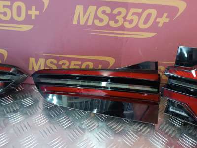 Б/в Задний фонарь комплект BMW X5M F95