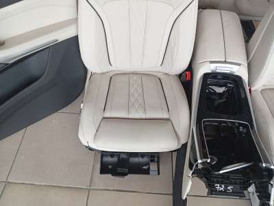 Б/в Салон (сидения) комплект BMW X7 G07