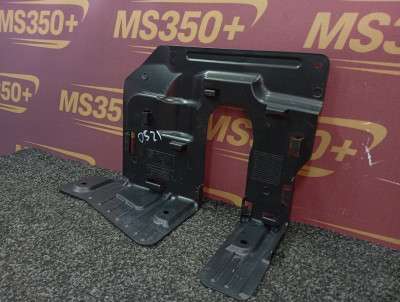 Б/в Кожух рулевой колонки BMW X5 G05