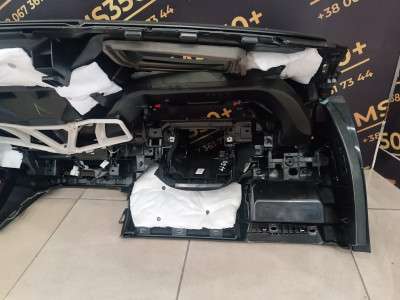 Б/у Торпедо (панель передня) BMW X5 G05