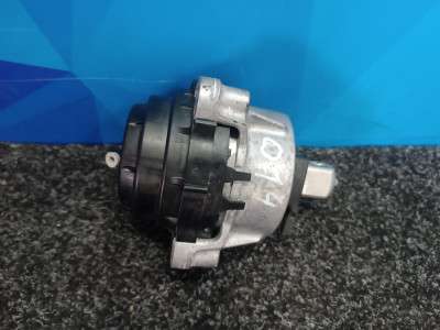 Б/в Подушка двигателя BMW X3 G01