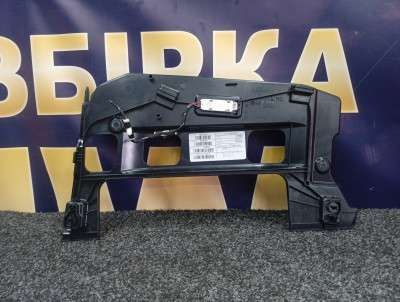 Б/у Декоративна накладка на торпедо BMW X5 G05