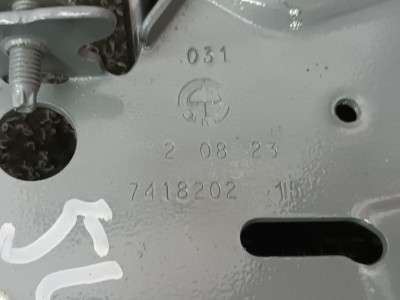 Б/у Петля капота права BMW X5 G05