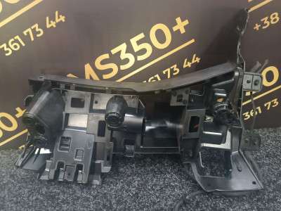 Б/в Кронштейн (крепление) заднего бампера правый BMW X5 G05