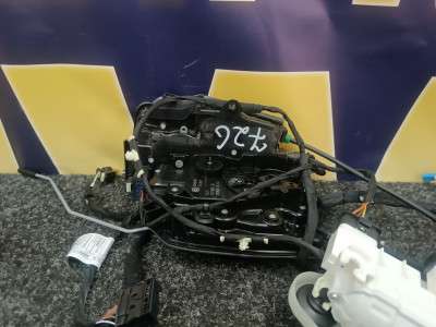 Б/в Замок двери передней левой BMW X7 G07