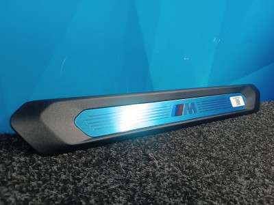 Б/у Накладка декоративна на поріг передня права BMW X4 G02