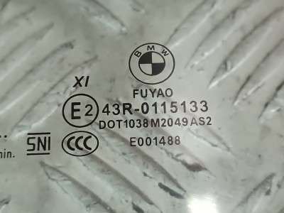 Б/у Скло бокових дверей передніх лівих BMW X7 G07