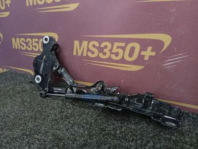 Б/у Петля капота права BMW X6M F96