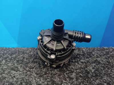 Б/у Насос водяний додатковий BMW X5 G05